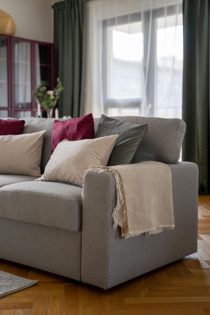 Skierniewicka Apt - Parking, Workspace, Balcony - By Rentujemy Warsaw Luaran gambar