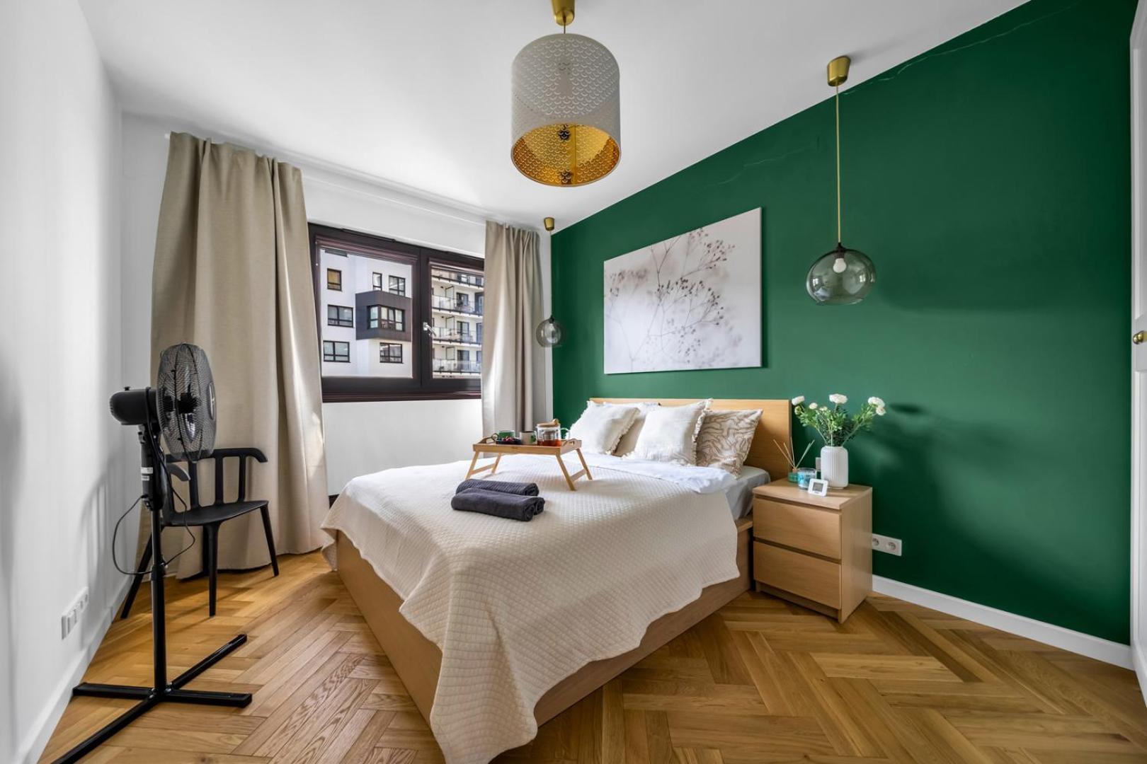 Skierniewicka Apt - Parking, Workspace, Balcony - By Rentujemy Warsaw Luaran gambar
